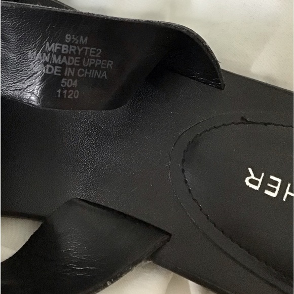 Bryte 2 sandal Marc Fisher NWOT - Picture 5 of 7